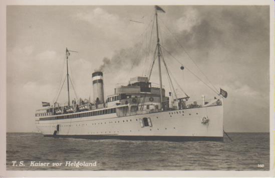 Dampfer " T.S. Kaiser vor Helgoland "