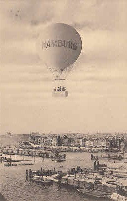 Ballonfahrt über Hamburg