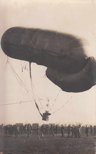 Fotokarte Drachen Ballon in Frankreich